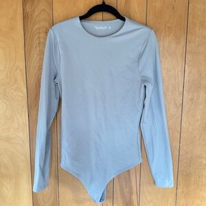 Abercrombie & Fitch Light Gray Long Sleeve Bodysuit